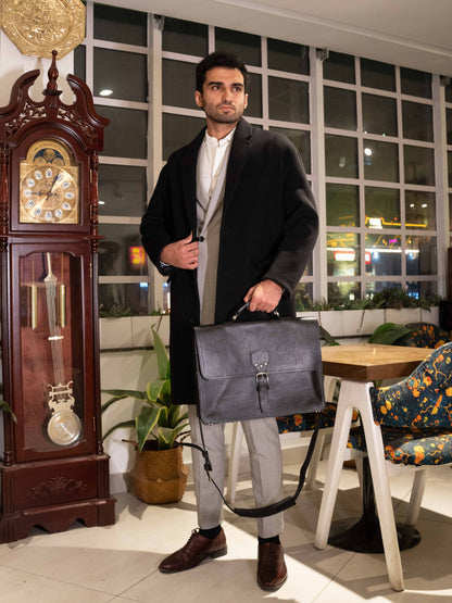 The Executive Black Leather Messenger Briefcase