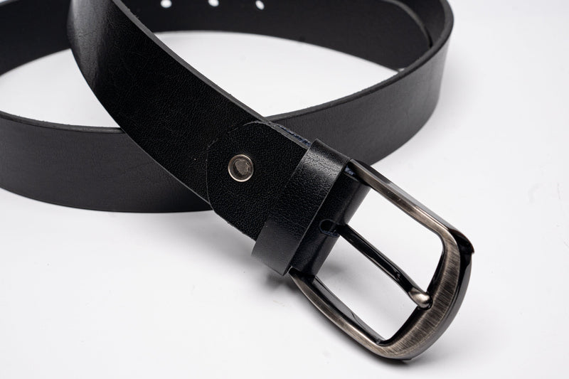 Classic Black Leather Belt – Gunmetal Buckle