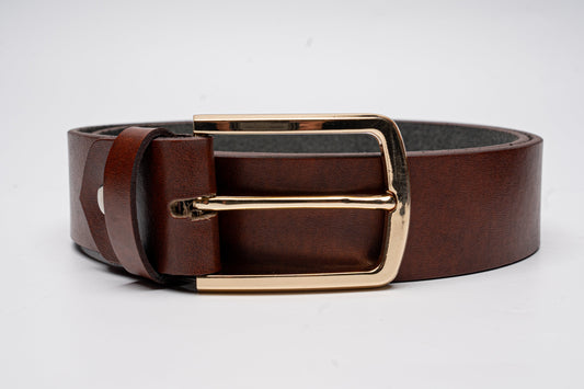Elegant Brown Leather Belt – Gold Buckle