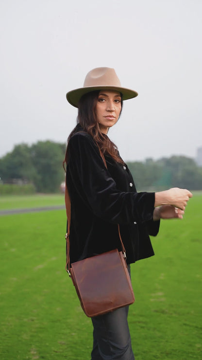 The Roamer Leather Crossbody Satchel | Small Full-Grain Messenger